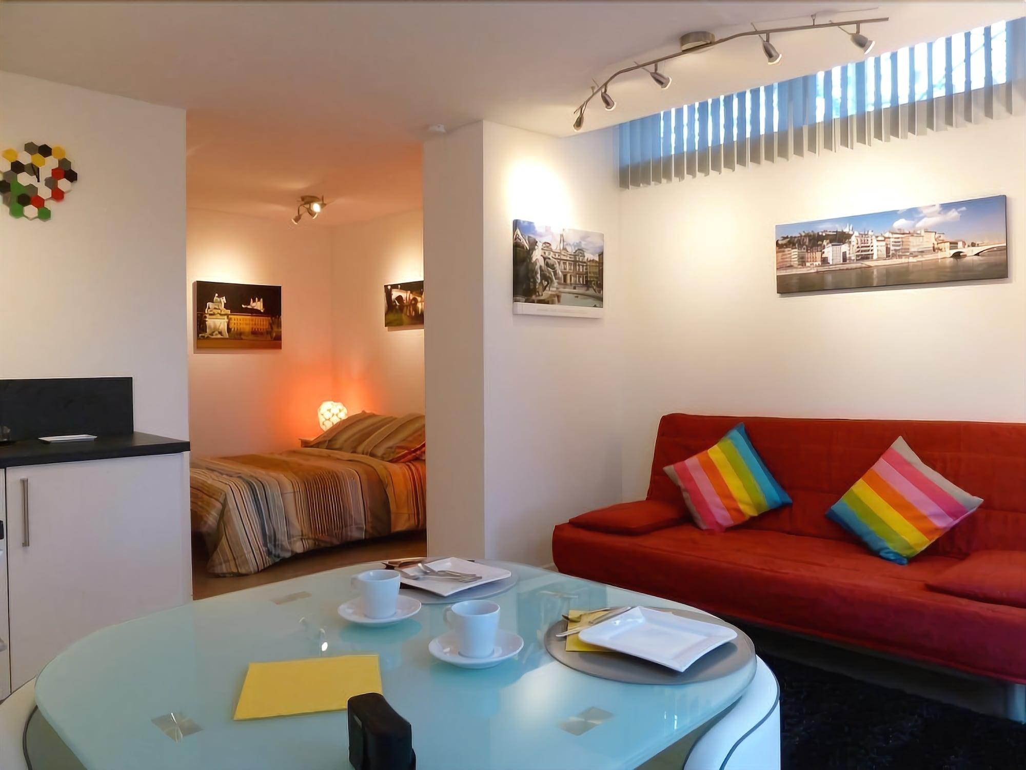 B&B "Clos Feuillat" Lyon Buitenkant foto