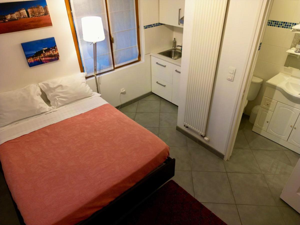B&B "Clos Feuillat" Lyon Buitenkant foto