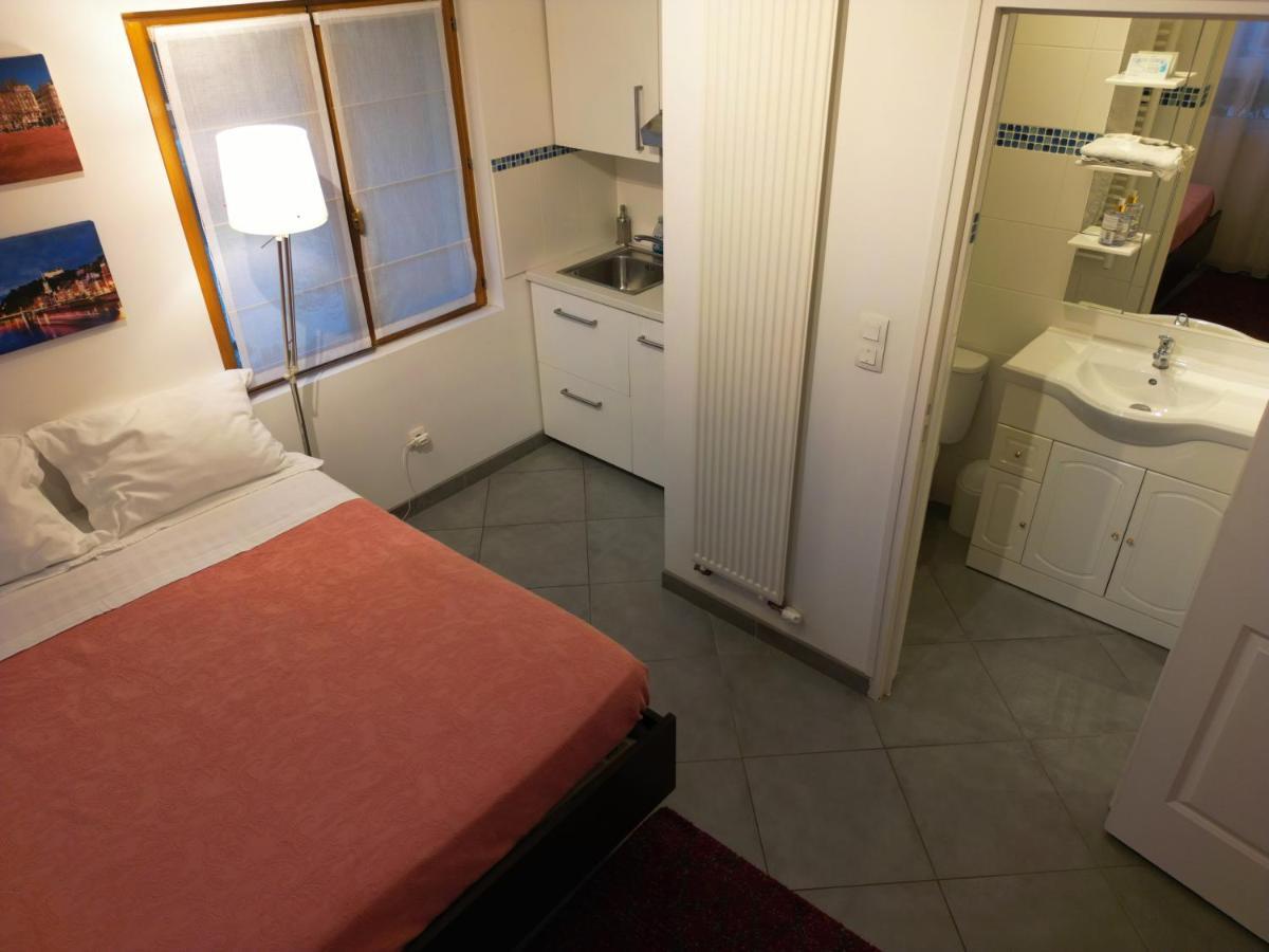 B&B "Clos Feuillat" Lyon Buitenkant foto