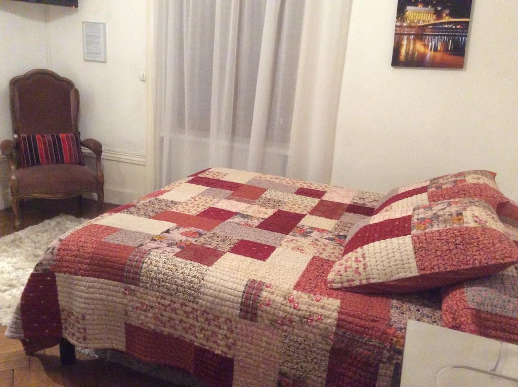 B&B "Clos Feuillat" Lyon Kamer foto
